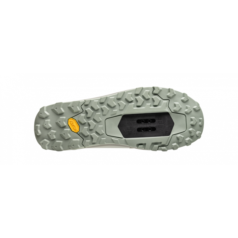 Fizik Ergolace 2 Clip In Gravel Shoes in Green/Caramel-3