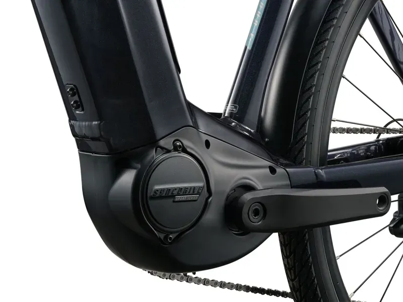 Giant AnyTour E+ 4 DD Electric Commuter Bike in Cold Night-5