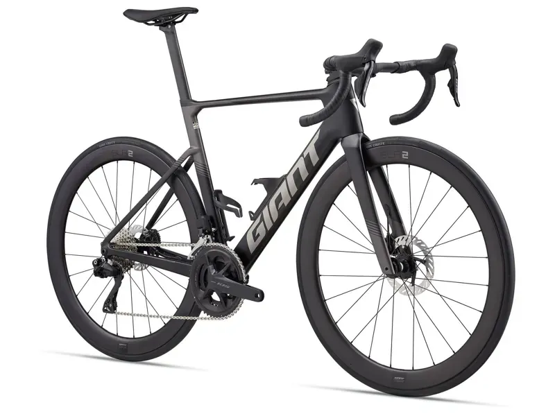 Giant Propel Advanced 1 Road Aero Bike in Carbon-1