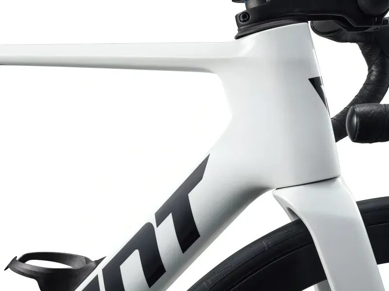 Giant Propel Advanced 2 Road Aero Race Bike in White-4