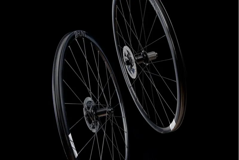 Hunt Mason X 4 Season Disc Wheelset - Shim/Sram 8/9/10/11 Speed-8