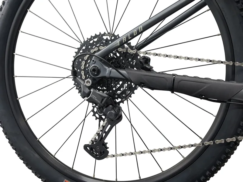 Giant Talon 1 27.5 Mountain Bike In Charcoal-9