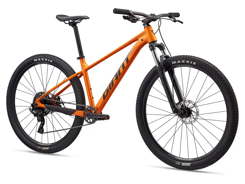 Giant Talon 4 27.5 Mountain Bike In Radiant Orange-1