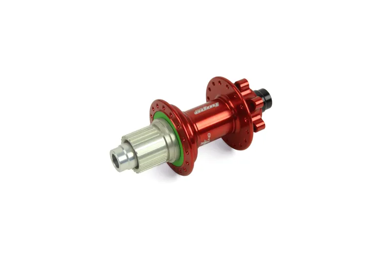 Hope Pro 4 32H 148mm - 12mm Rear Hub in Red